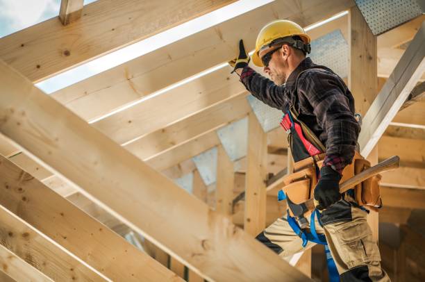 Best Roof Gutter Cleaning  in Galesburg, MI